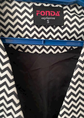 Zebra Desenli Düğmeli Kadın Blazer - Görsel 3