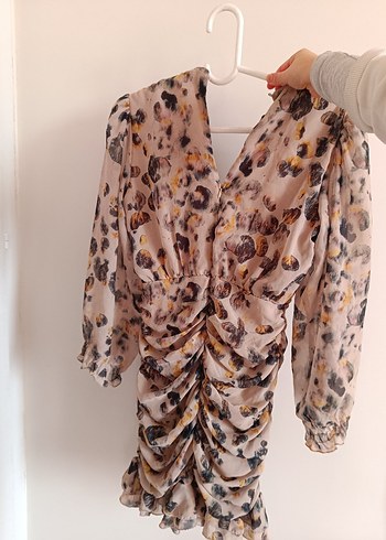 leopar batik desenli elbise - Görsel 3