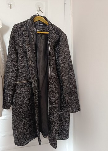 Fermuarlı Cepli Siyah-Gri Kaban - Görsel 2