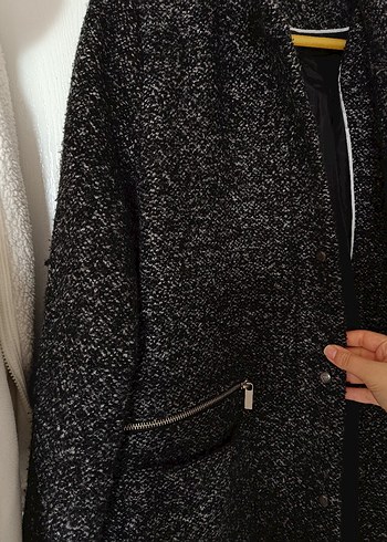 Fermuarlı Cepli Siyah-Gri Kaban - Görsel 3