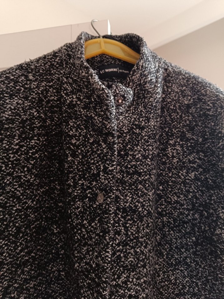 Fermuarlı Cepli Siyah-Gri Kaban - Görsel 5