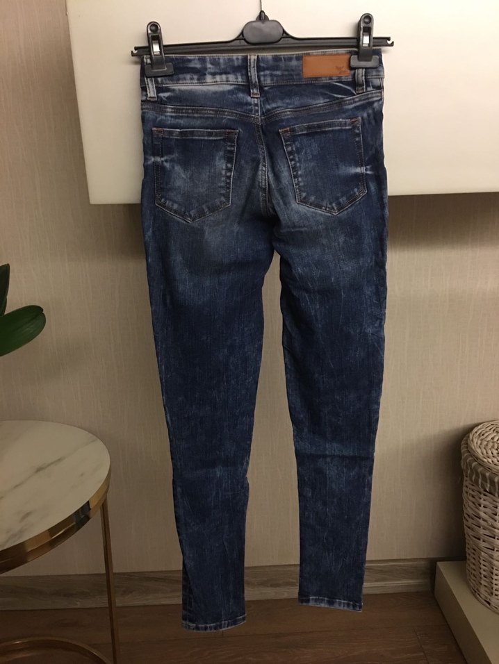 BikBok düşük bel jean - Görsel 3