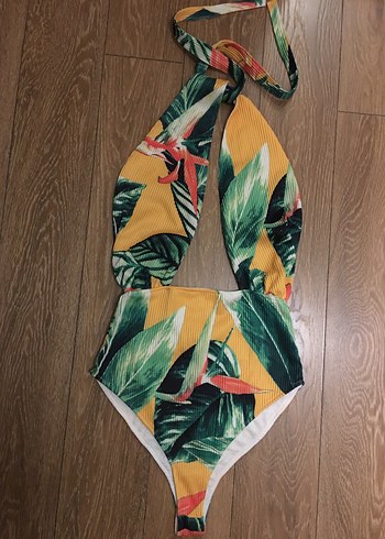 BikBok Lene Orvık bodysuit - Görsel 6