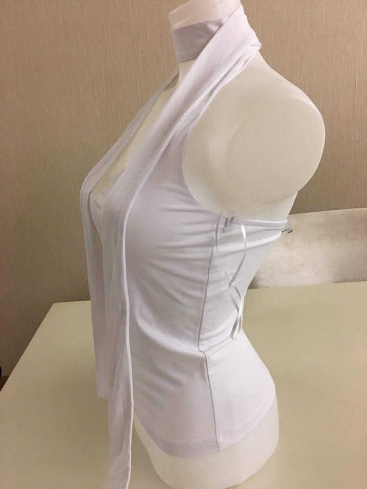 BikBok Beyaz Halter Yaka Mini Kadın Atlet - Görsel 5