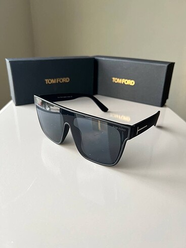 Tom Ford güneş gözlüğü