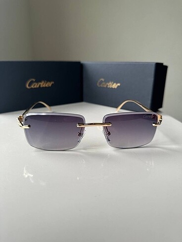  Beden siyah Renk Cartier güneş gözlüğü