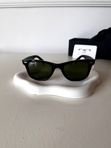 Beden yeşil Renk Ray Ban güneş gözlüğü (yeşil cam )