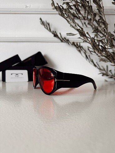 Tom Ford güneş gözlüğü