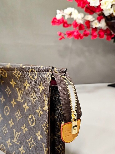 Beden kahverengi Renk Louis Vuitton Yeni Sezon