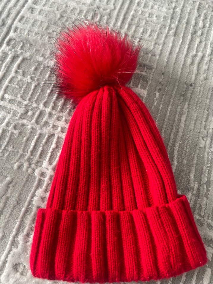 Çocuk Kırmızı Örgü Bere - Görsel 4