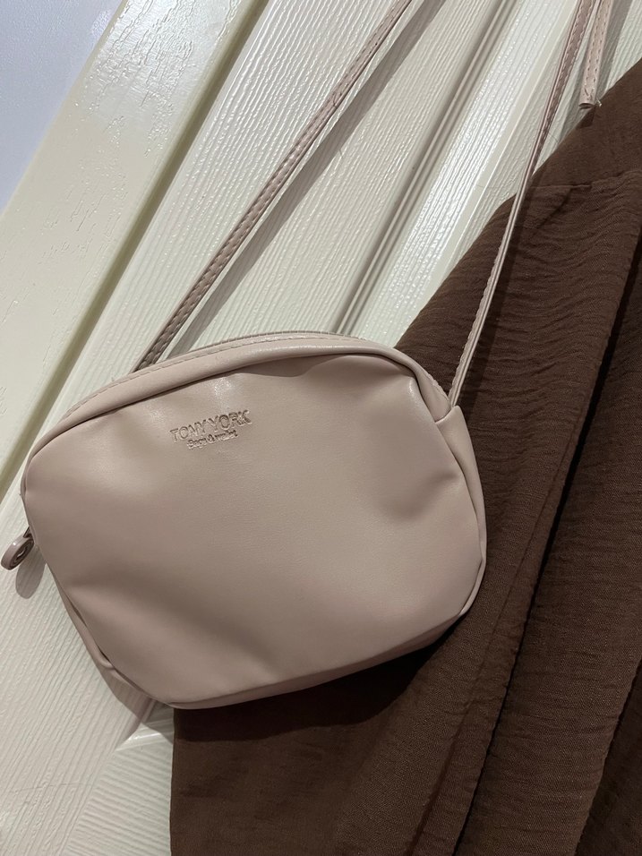 Kadın Kahverengi Keten Gömlek ve çanta - Görsel 3