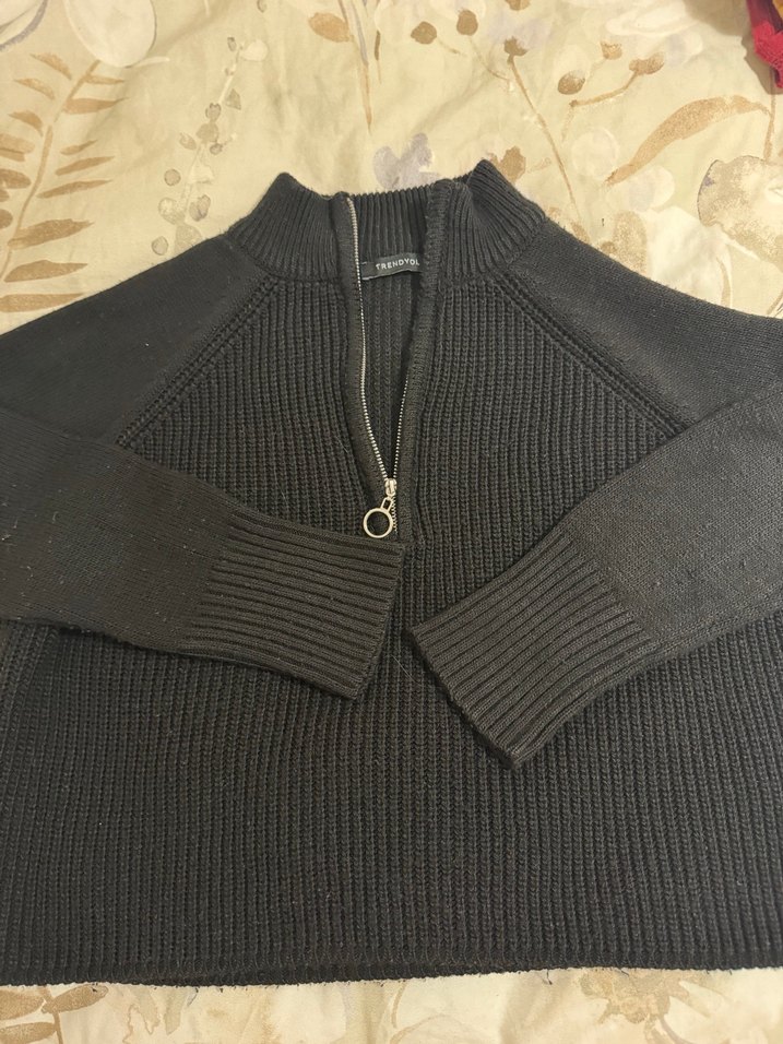 Siyah Yarım Fermuarlı Örgü Kadın Kazak - Görsel 5