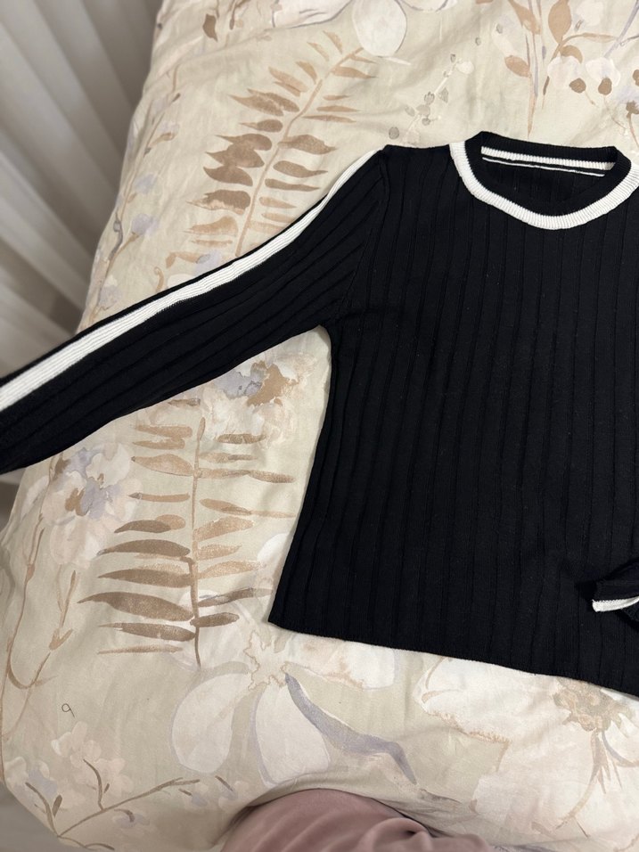 Uzun Kollu Siyah Triko Kadın Kazak - Görsel 5