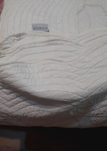 krem yatak ortusu pike - Görsel 5