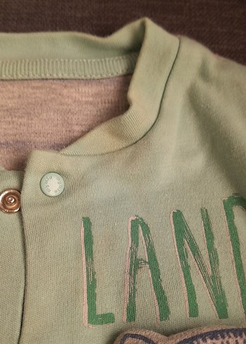 Çok Renkli Düğmeli Bebek Body - Görsel 6