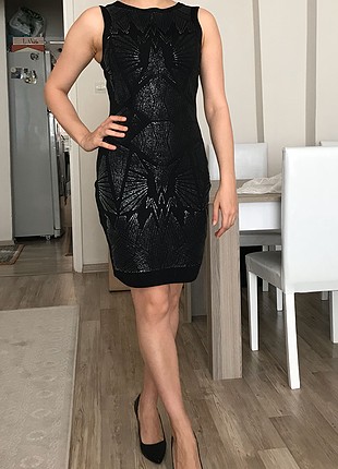 m Beden siyah Renk Kısa Abiye
