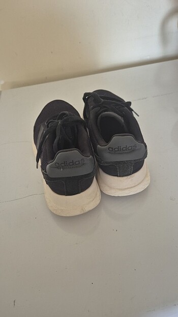41,5 Beden Adidas