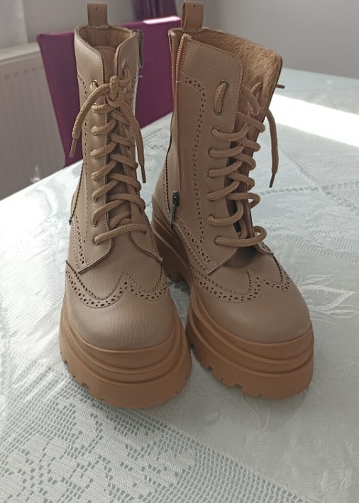 Kışlık kadın bot - Görsel 2