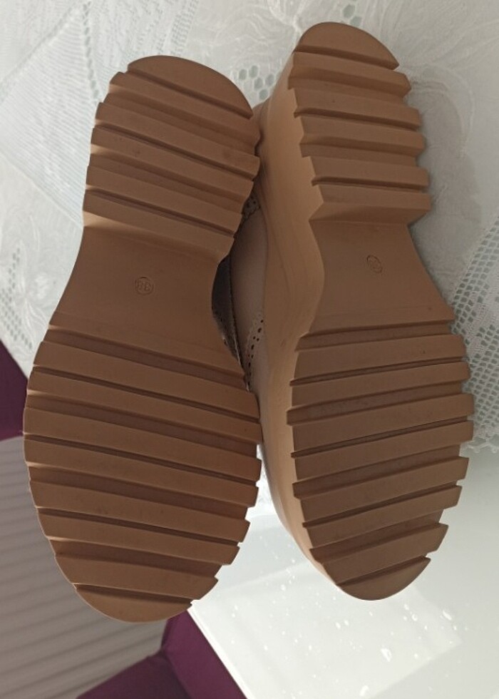 Kışlık kadın bot - Görsel 3