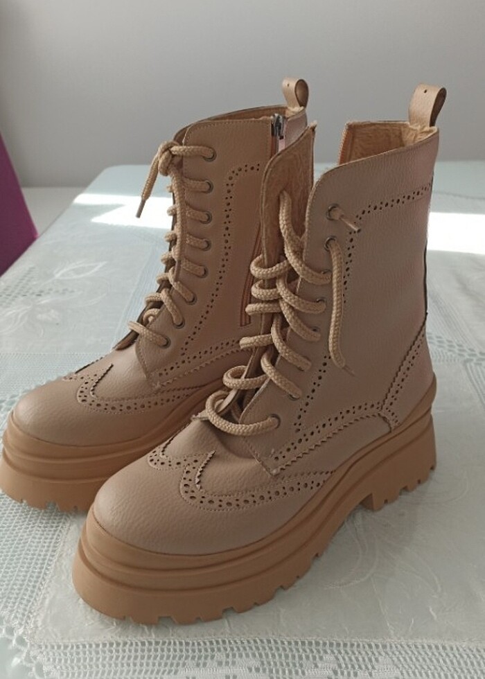 Kışlık kadın bot - Görsel 5