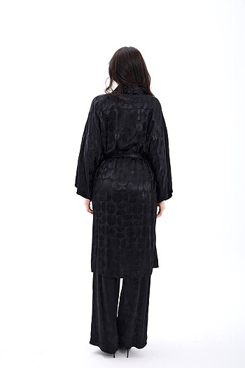 m Beden Siyah Saten Kimono Takım