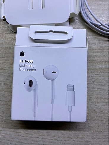 APPLE EARPODS LIGHTNING KABLO KULAKLIK