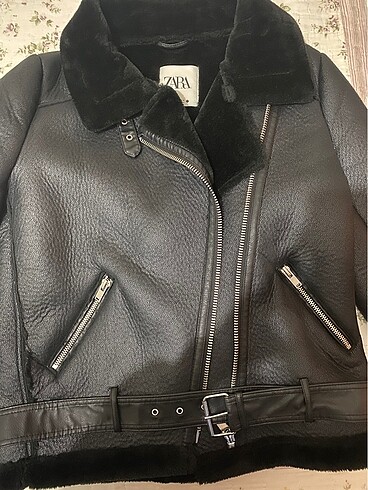 Zara kürk mont