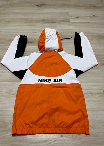 Nike Nike Erkek Turuncu Kapüşonlu Rüzgarlık