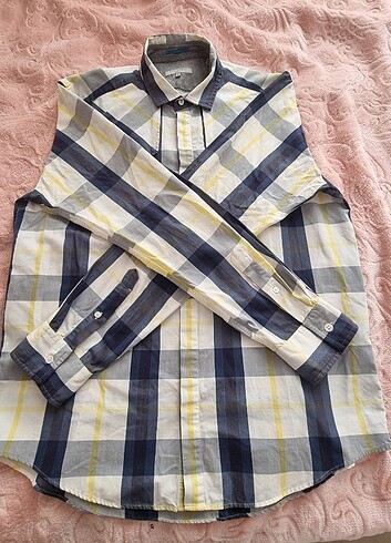 l/xl Beden TED BAKER ORJİNAL ERKEK GÖMLEK SIFIR GİBİ ÇOK AZ GİYİLDİ TERTEMİ