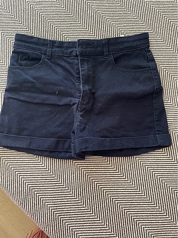 H&M şort