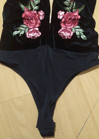 Düğmeli İşlemeli Siyah Mini Mayo - Görsel 3