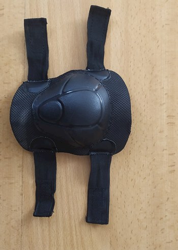 Siyah Çocuk Dizliği Velcro - Görsel 3