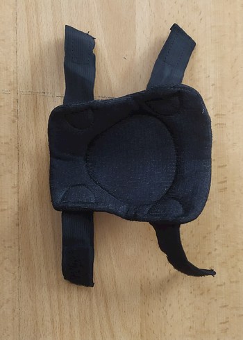 Siyah Çocuk Dizliği Velcro - Görsel 4