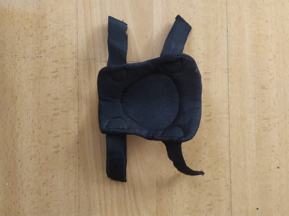 Siyah Çocuk Dizliği Velcro - Görsel 4