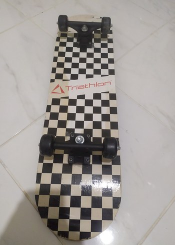 Kırmızı Desenli Çocuk Kaykay - Görsel 3