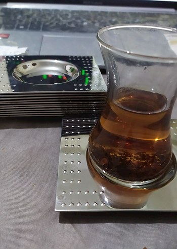 Parlak Karaca Çay Bardağı Altlığı