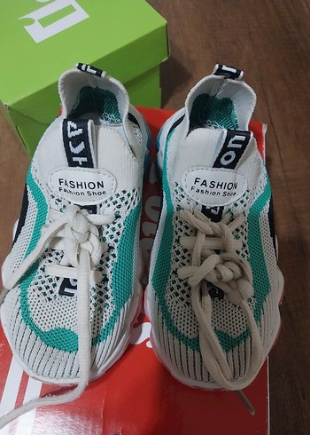 Beyaz Elastik Bağcıklı kiz Çocuk Spor Ayakkabı - Görsel 2