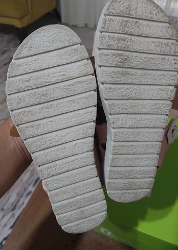 Kız Çocuk Pembe sandalet - Görsel 3