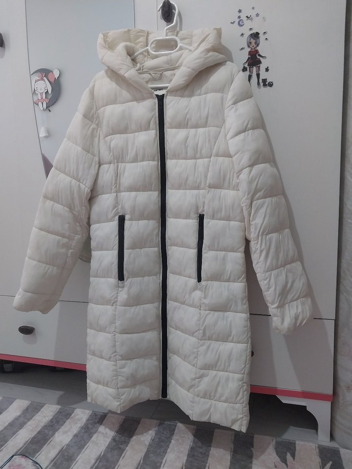 Beyaz Kapüşonlu Kadın uzun Kışlık Mont - Görsel 5