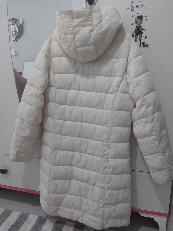Beyaz Kapüşonlu Kadın uzun Kışlık Mont - Görsel 3