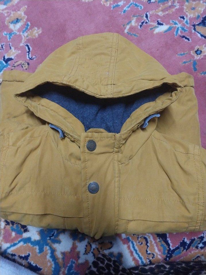 Kapüşonlu Erkek Çocuk Kahverengi Mont - Görsel 4