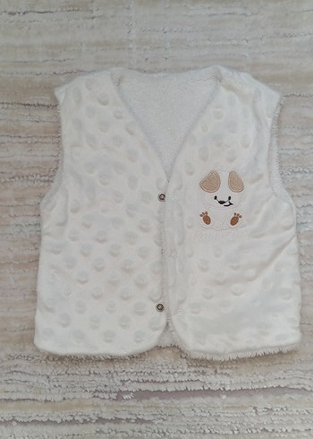Kız-Erkek Bebek Beyaz Peluş Yelek Nakışlı