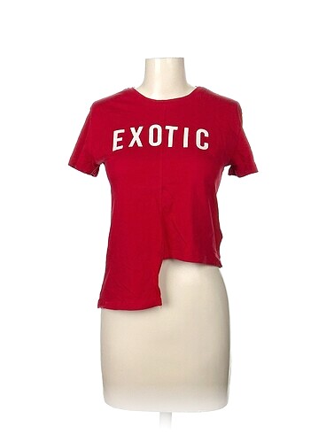 Diğer T-shirt %70 İndirimli.