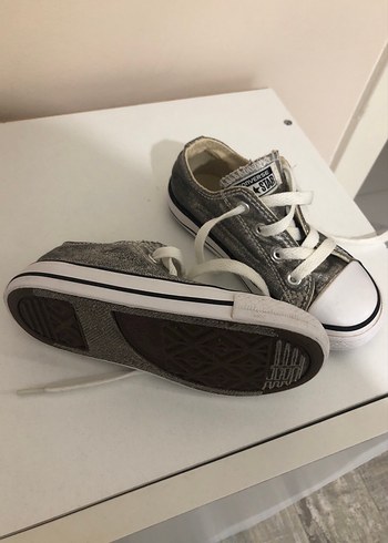 24 Beden Kız Çocuk Gri Bağcıklı Converse Spor Ayakkabı