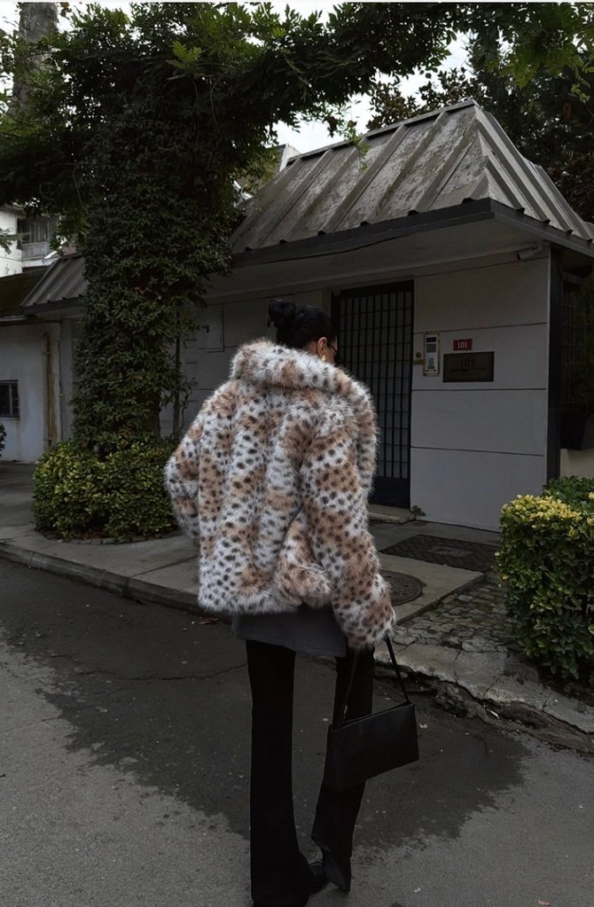 Leopar Desenli Kürk etiketli - Görsel 4