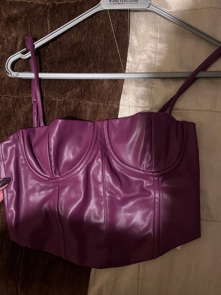 Bershka deri büstiyer - Görsel 3