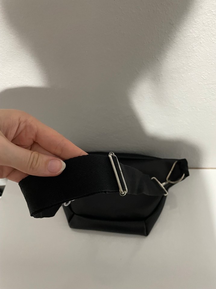 Siyah Kemerli Kadın Bel Çantası - Görsel 3