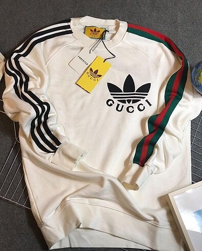 Guccı