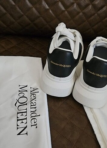 A kalite Alexander McQueen Spor Ayakkabı