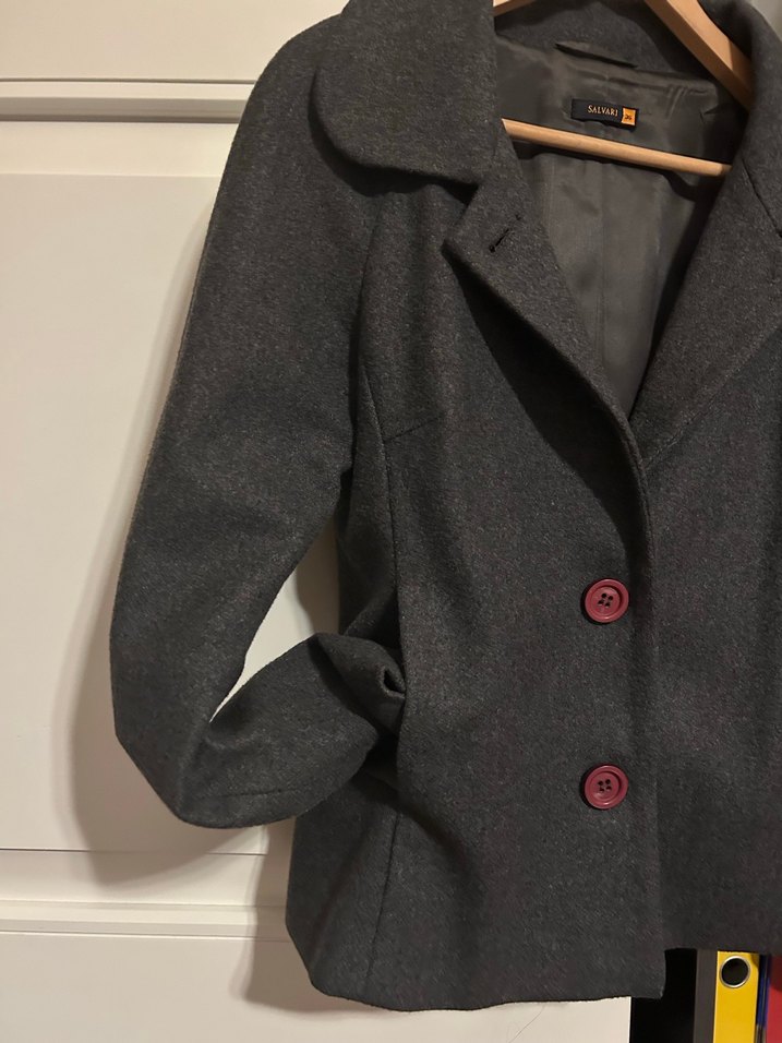 Koyu Gri Kısa yün ceket - Görsel 3